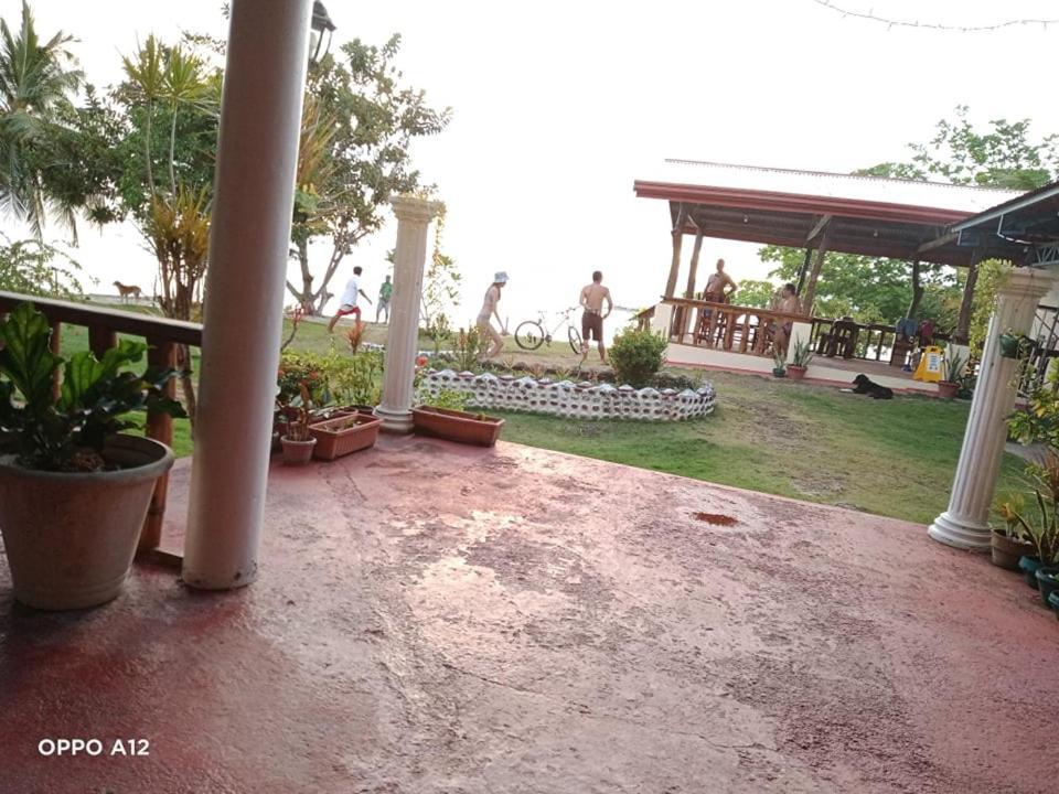 Bonita Oasis Beach Resort Moalboal Zewnętrze zdjęcie