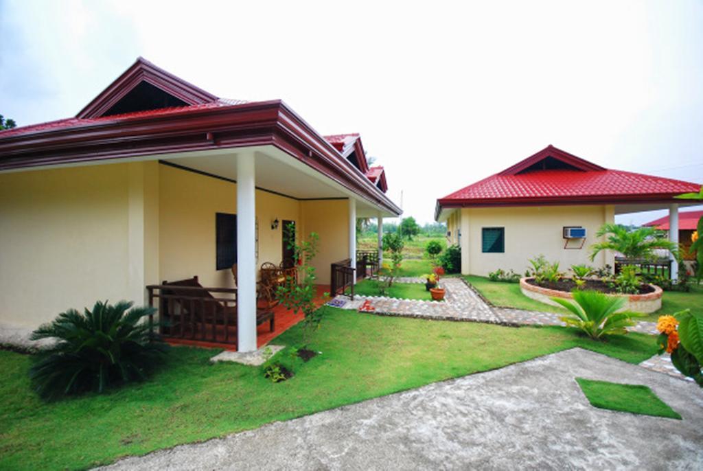 Bonita Oasis Beach Resort Moalboal Zewnętrze zdjęcie