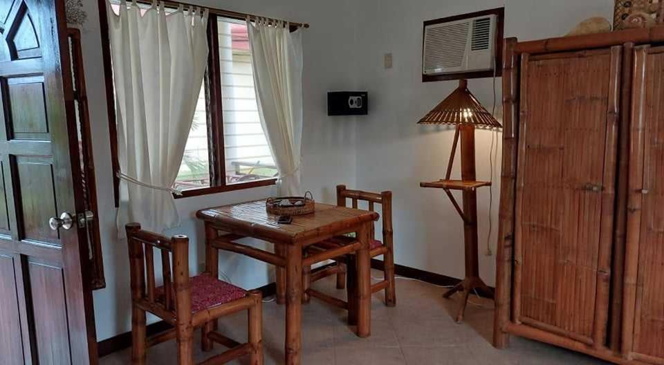 Bonita Oasis Beach Resort Moalboal Zewnętrze zdjęcie