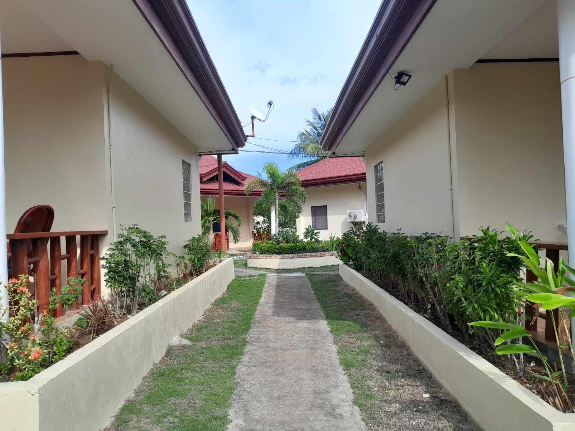 Bonita Oasis Beach Resort Moalboal Zewnętrze zdjęcie